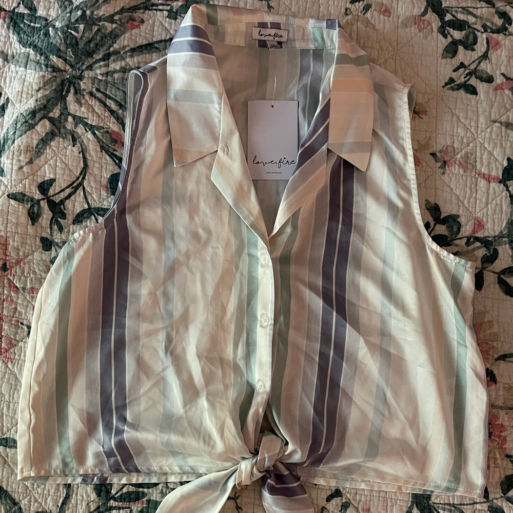 NWT Cute Top